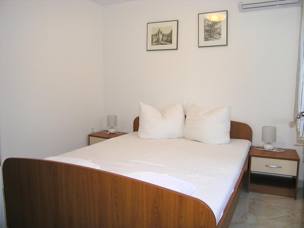 Apartment Martina Krk Town Zewnętrze zdjęcie