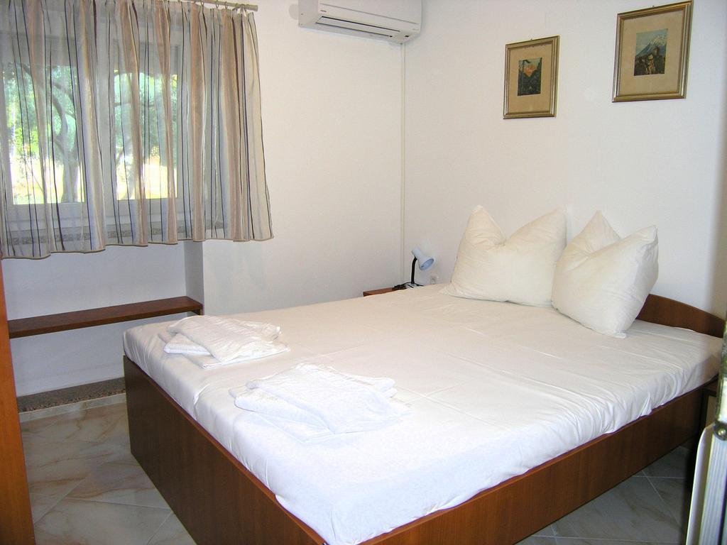 Apartment Martina Krk Town Zewnętrze zdjęcie